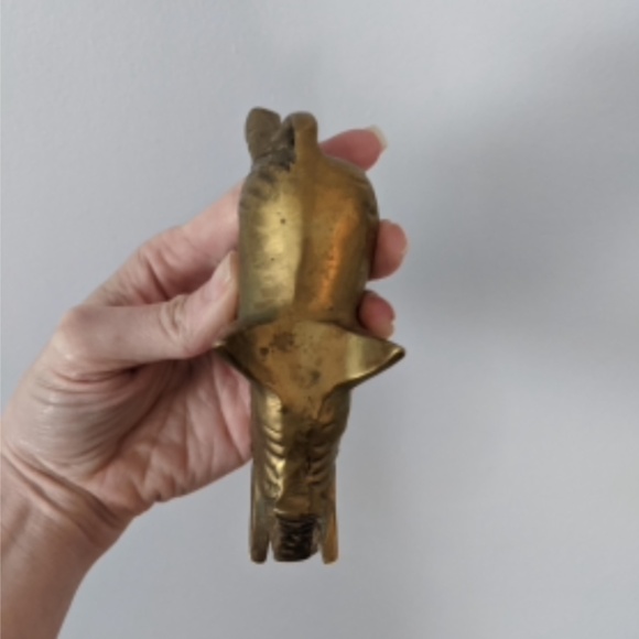 Vintage Brass Elephant statuette 🐘 - Picture 5 of 9